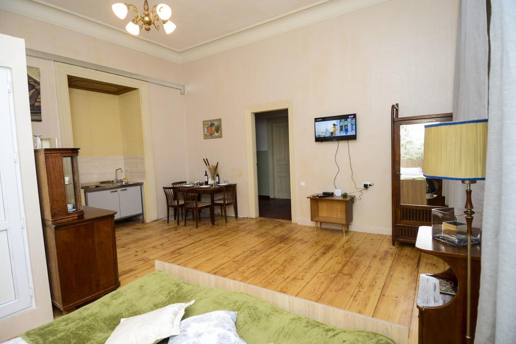 Solo Room Apartment Tbilisi Exterior foto
