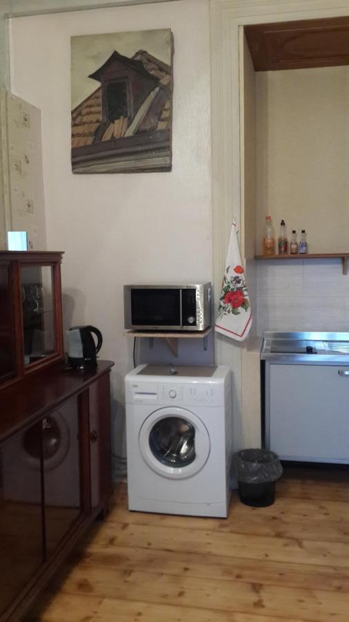 Solo Room Apartment Tbilisi Quarto foto